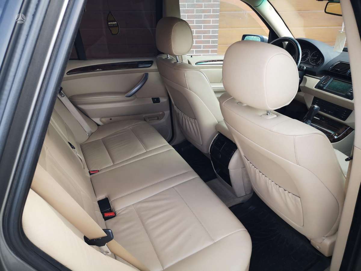 BMW X5 2006 — photo 12