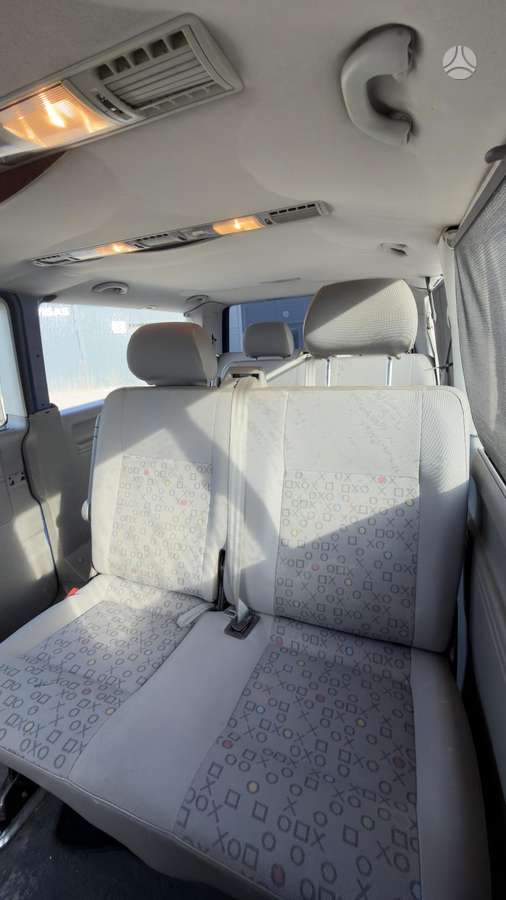 Volkswagen Transporter 2004 — photo 5