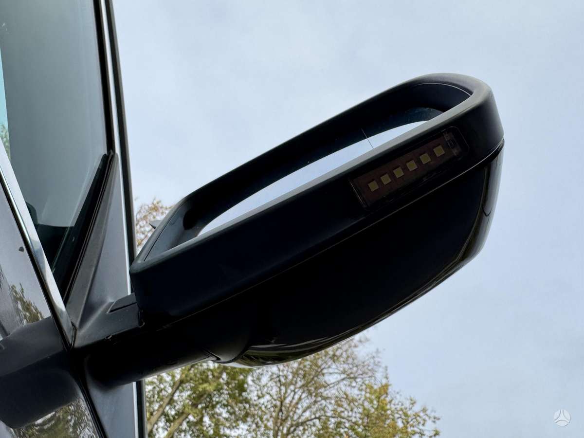 BMW 525 2004 — photo 16