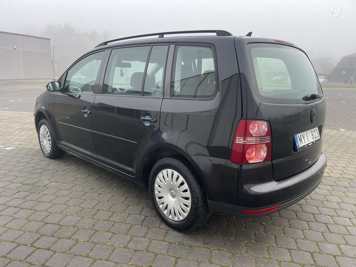 Volkswagen Touran 2009 — авто для ЗСУ з Європи