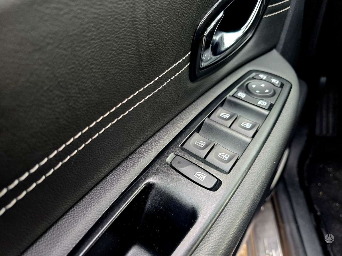 Renault Scenic 2015 — photo 8