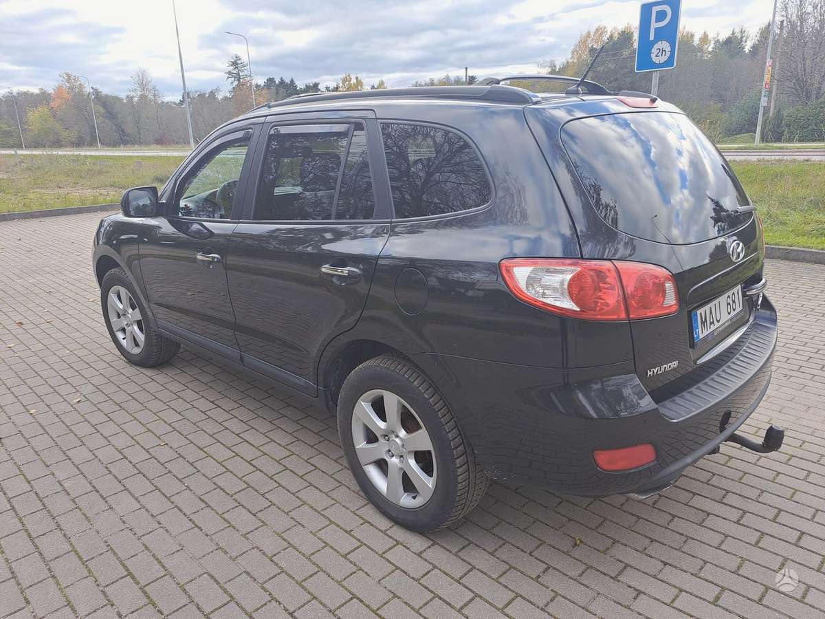 Hyundai Santa 2009 — салон
