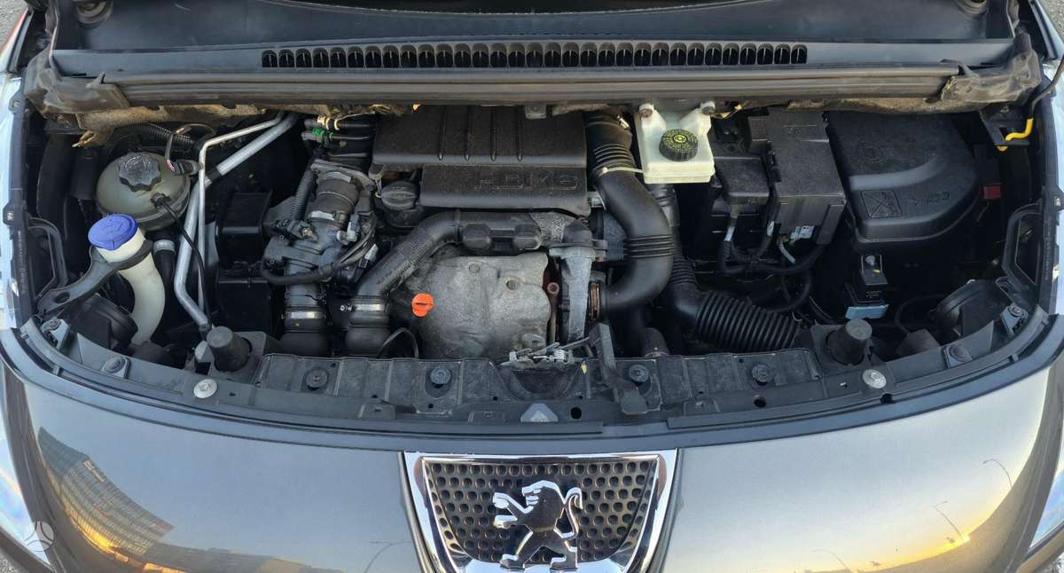 Peugeot 3008 2009 — photo 10