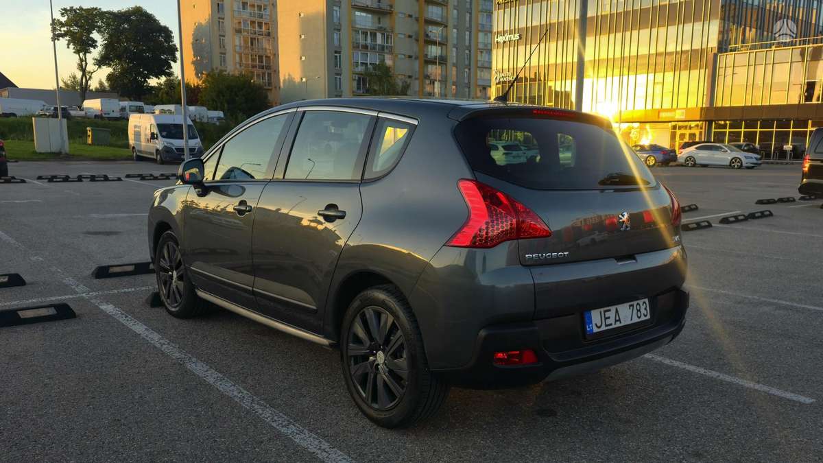 Peugeot 3008 2009 — photo 7