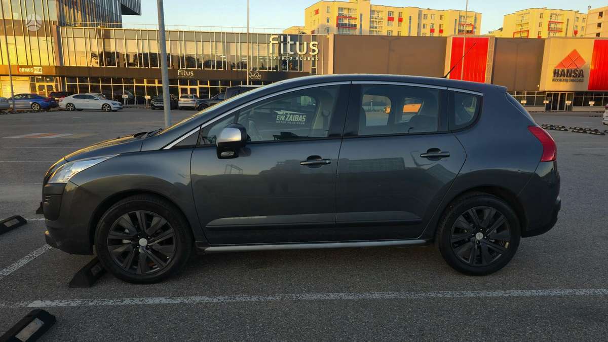 Peugeot 3008 2009 — photo 8
