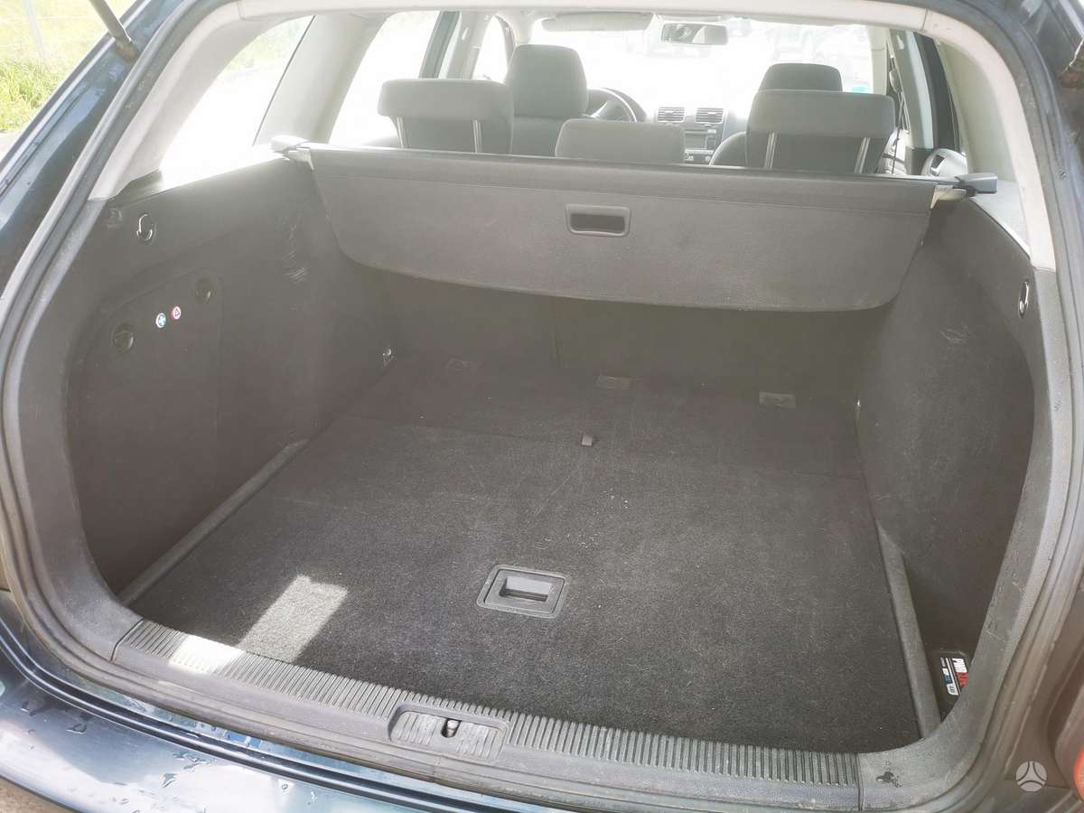Volkswagen Golf 2009 — photo 11