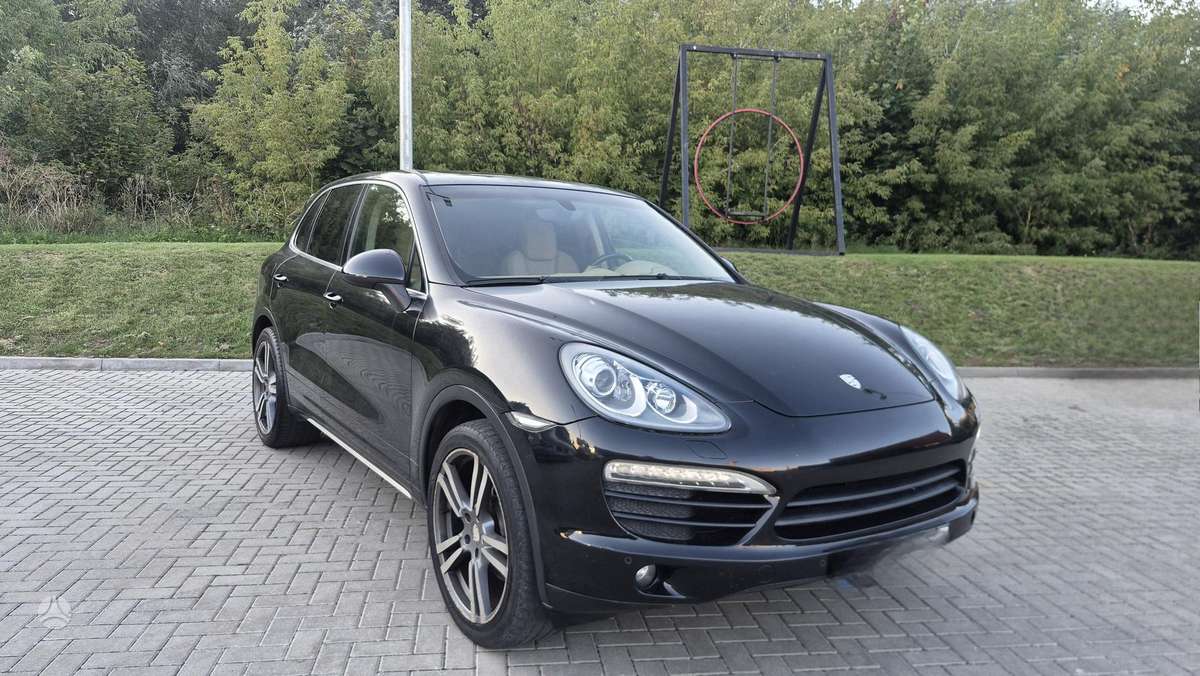 Porsche Cayenne 2011 — фото 6