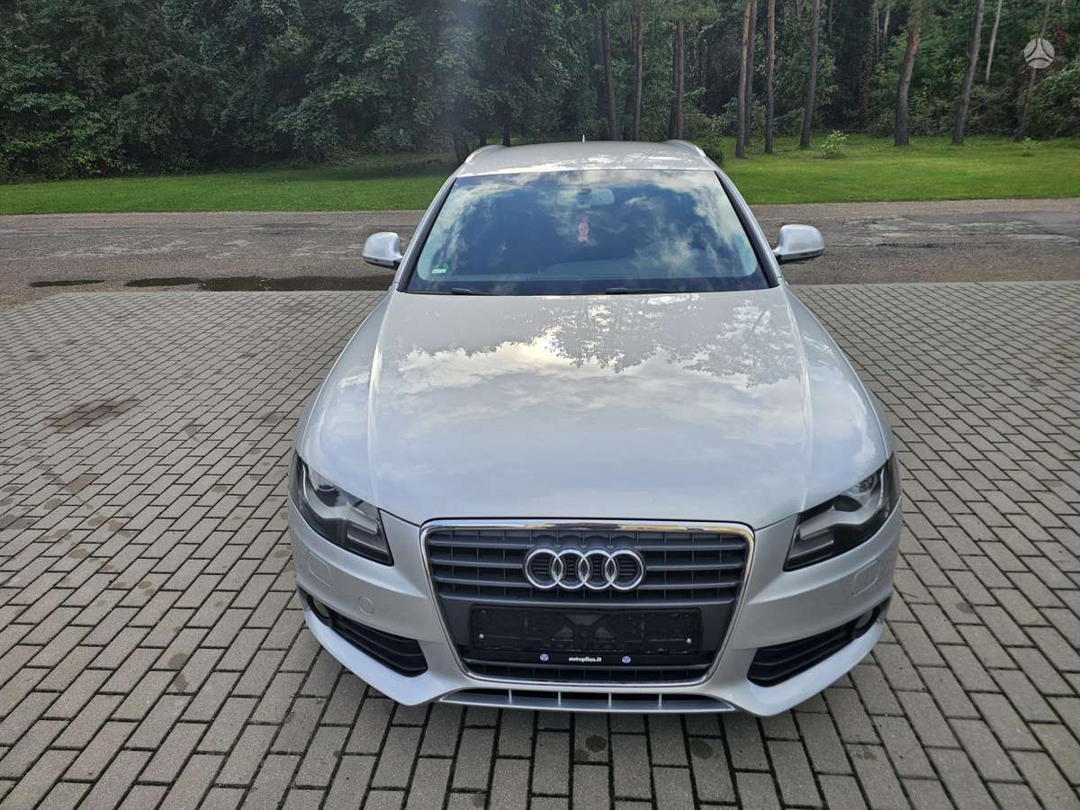 Audi A4 2008 — photo 12