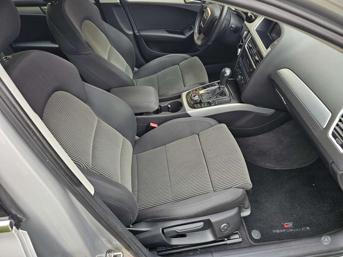Audi A4 2008 — photo 13