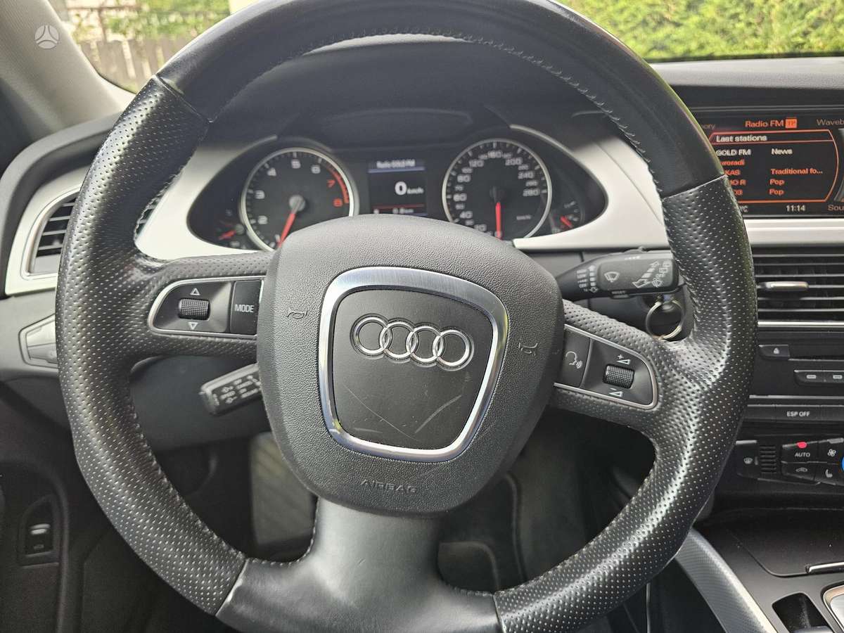 Audi A4 2008 — photo 17