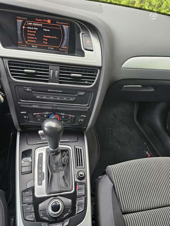 Audi A4 2008 — photo 19