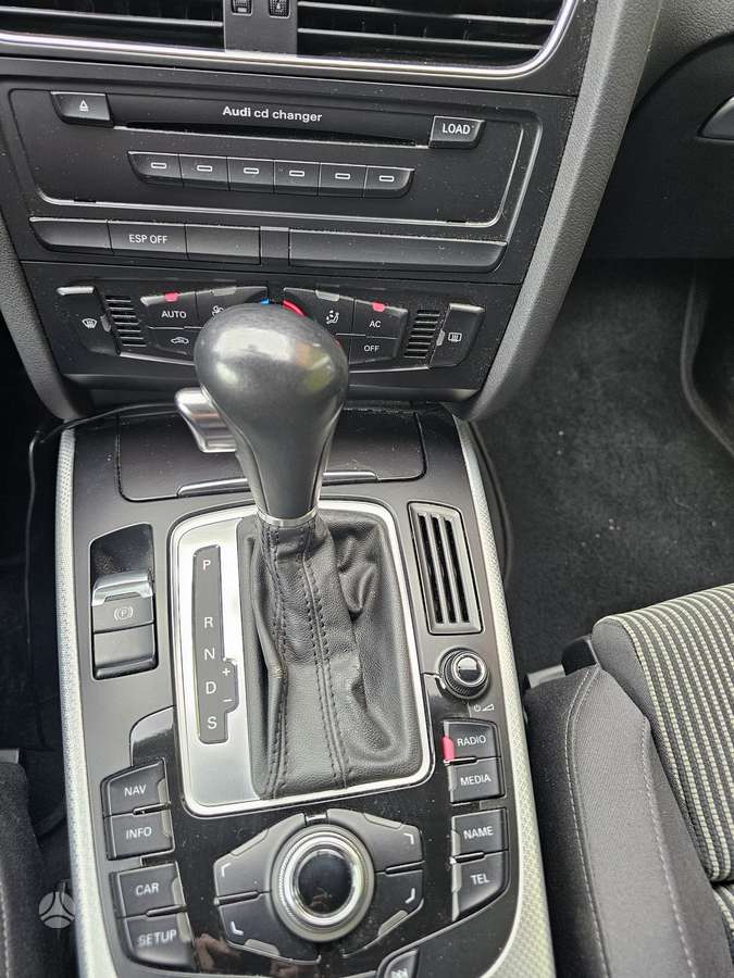 Audi A4 2008 — photo 21