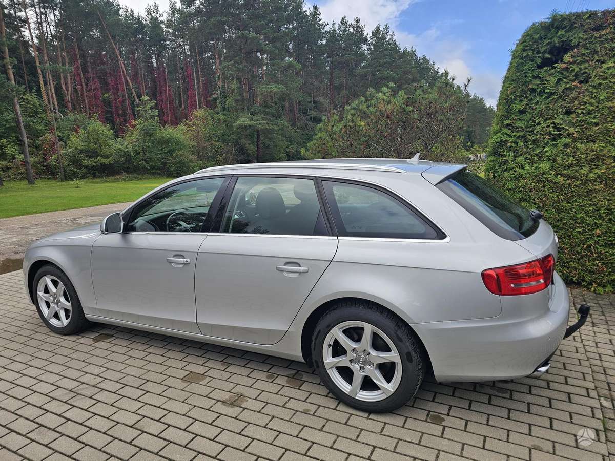 Audi A4 2008 — photo 7