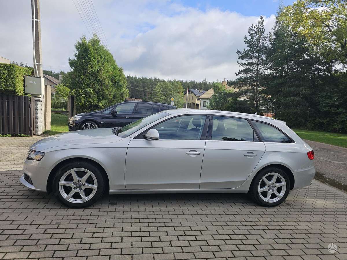Audi A4 2008 — photo 8