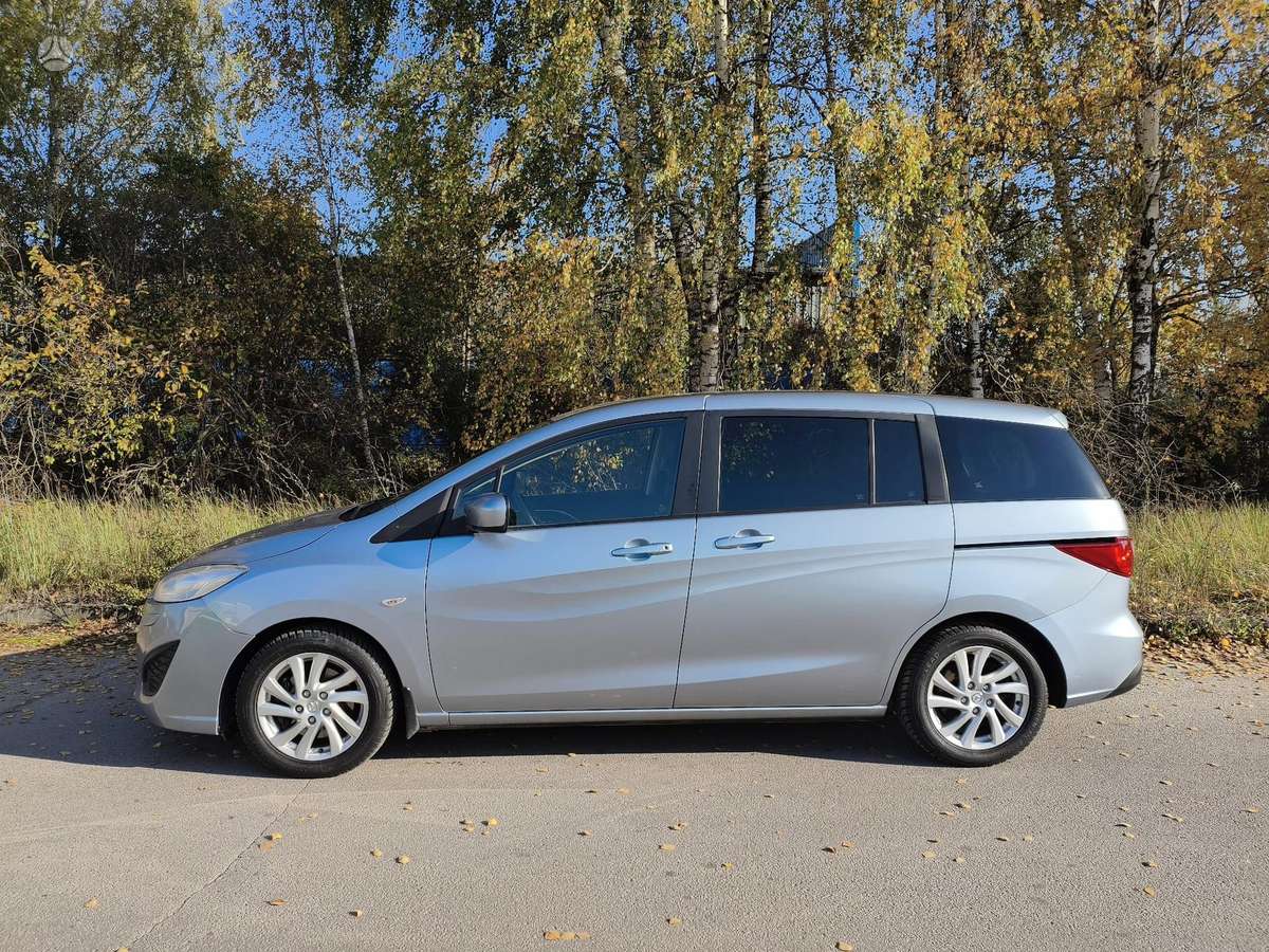 Mazda 5 2012 — photo 8