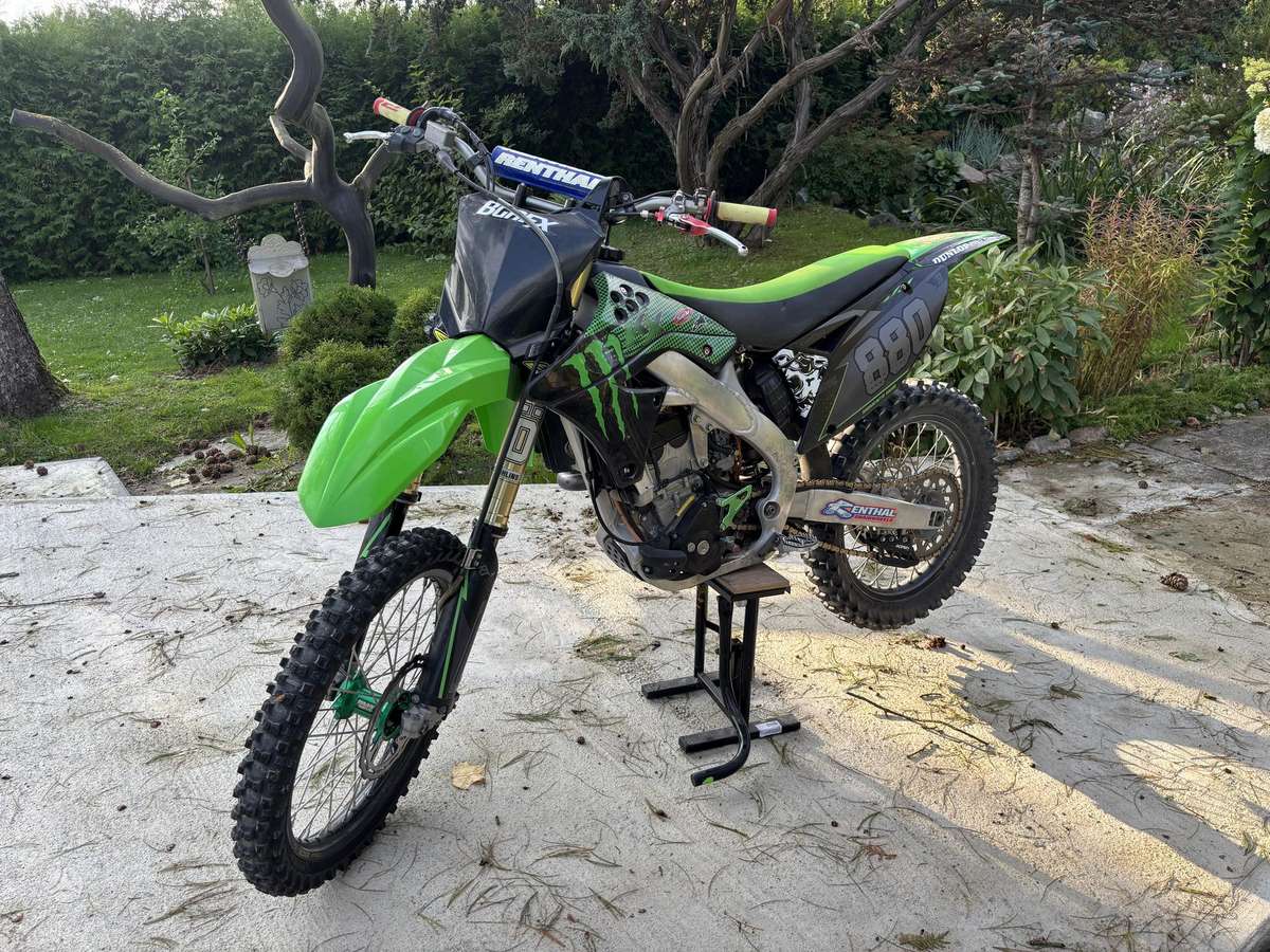 Kawasaki KXF, 2010