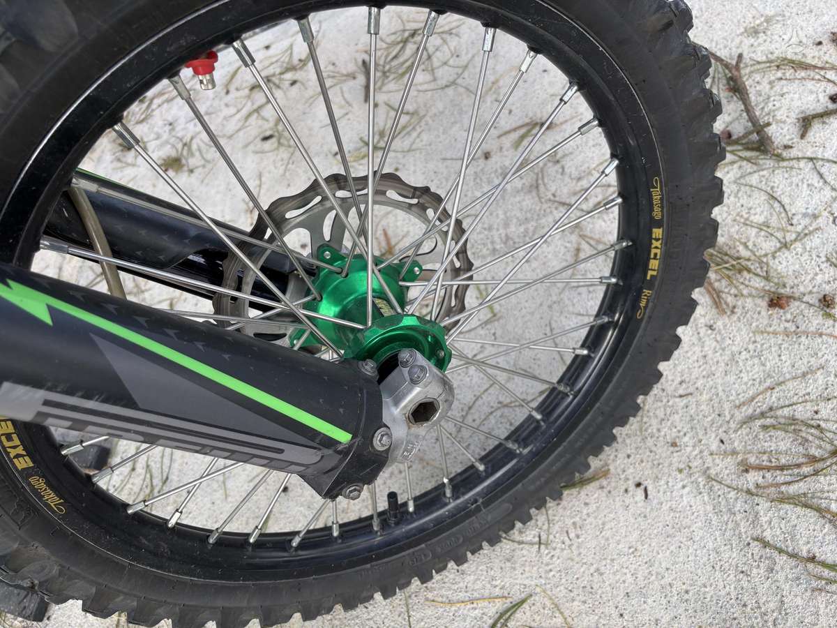 Kawasaki KXF 2010 — photo 18