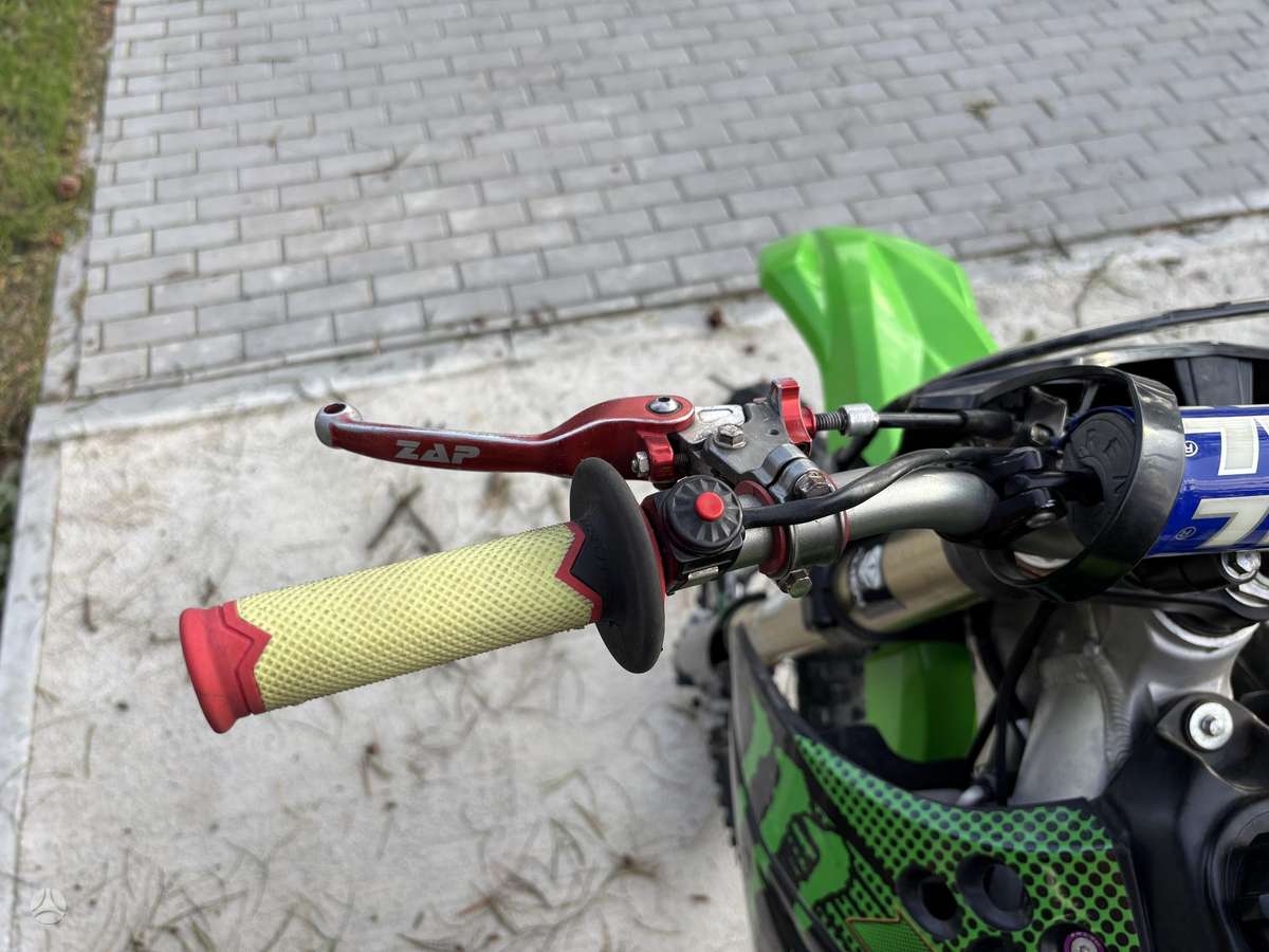 Kawasaki KXF 2010 — photo 26