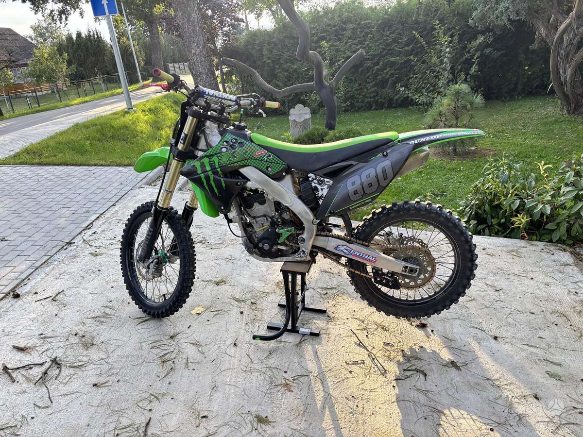 Kawasaki KXF 2010 — photo 8