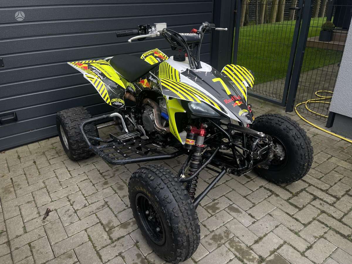 Yamaha YFZ 2006 — двигун 450 cm³, 39 HP (29kW)