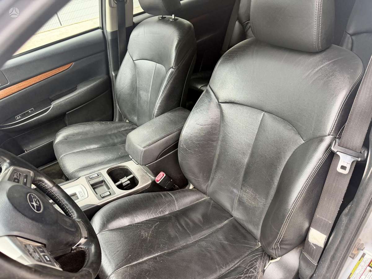 Subaru Outback 2013 — фото 11