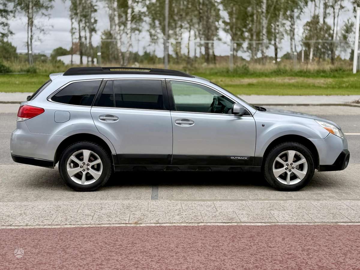 Subaru Outback 2013 — двигун 2498 cm³, 173 HP (127kW)