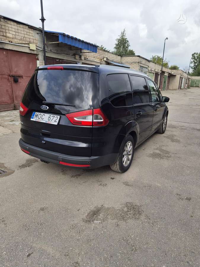Ford Galaxy 2014 — photo 5