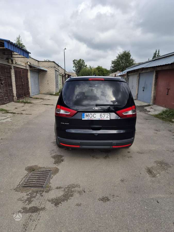 Ford Galaxy 2014 — photo 6