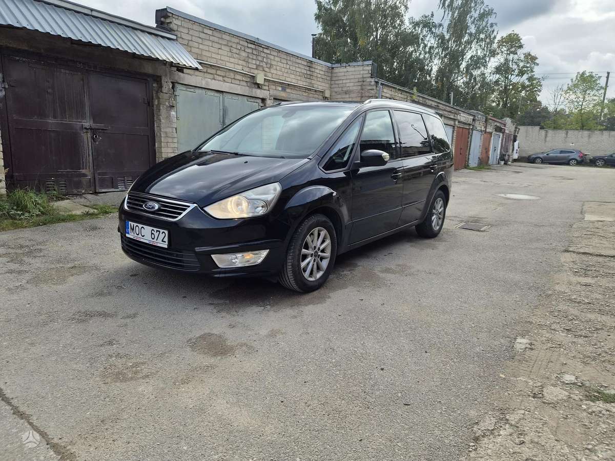 Ford Galaxy 2014 — photo 9