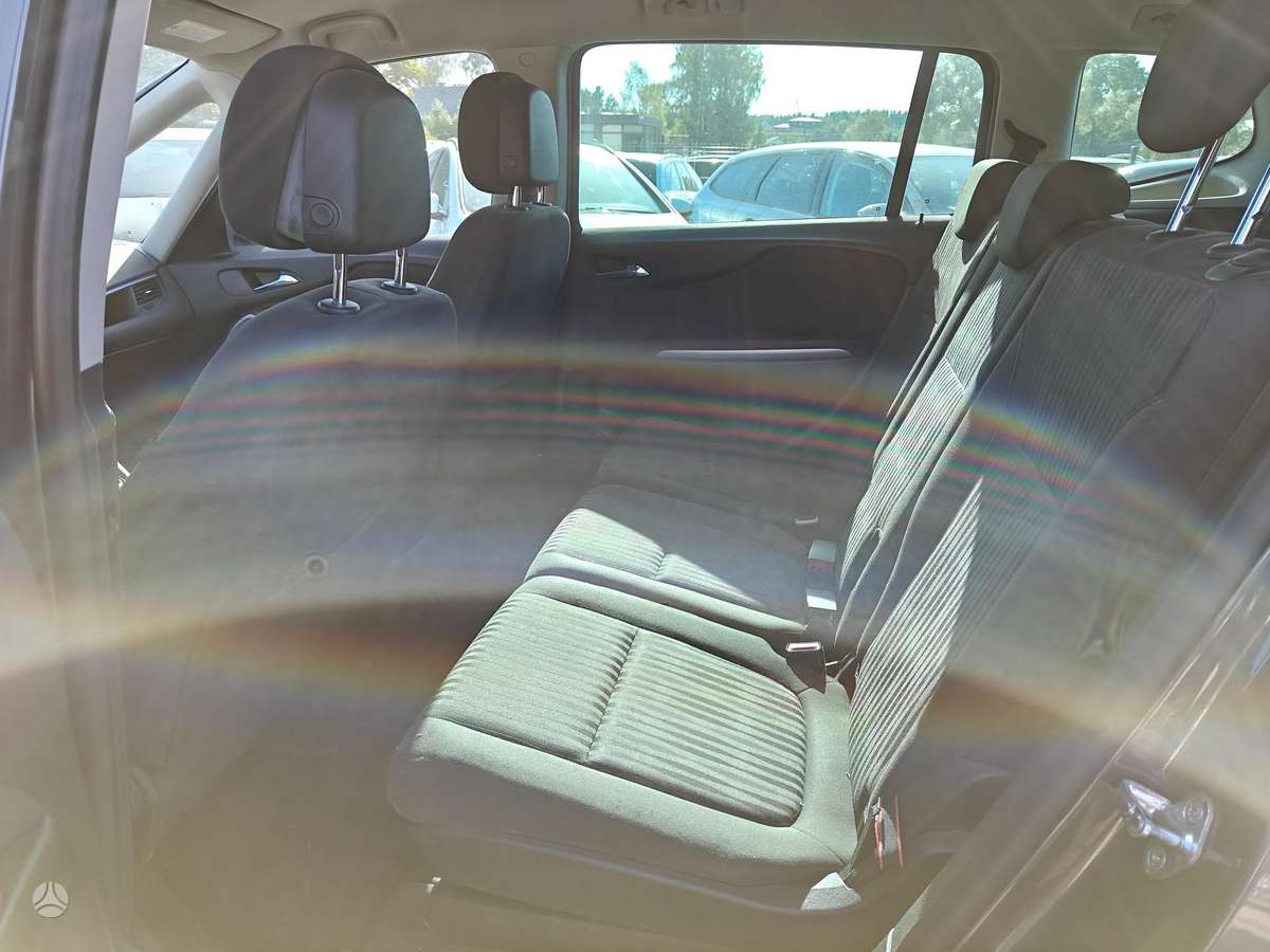 Opel Zafira 2012 — photo 14
