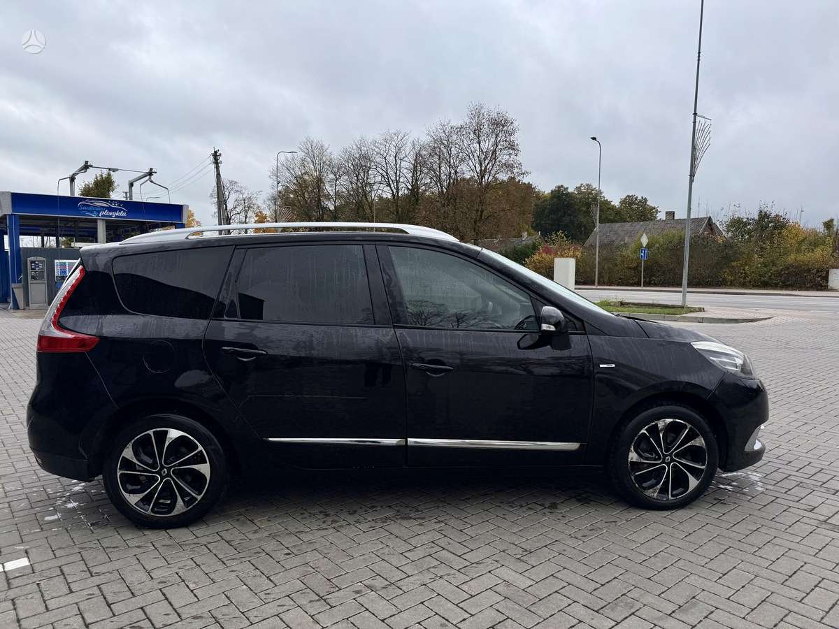 Renault Grand 2014 — engine 1600 cm³