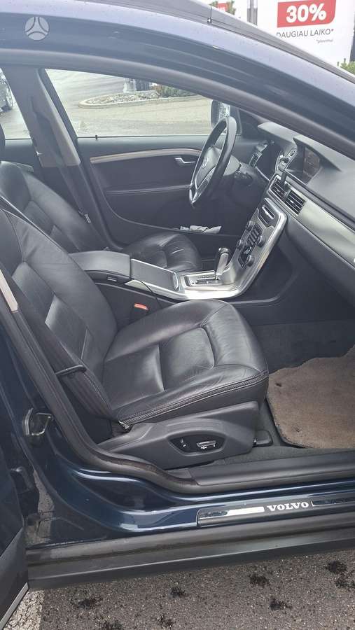 Volvo XC70 2012 — photo 6