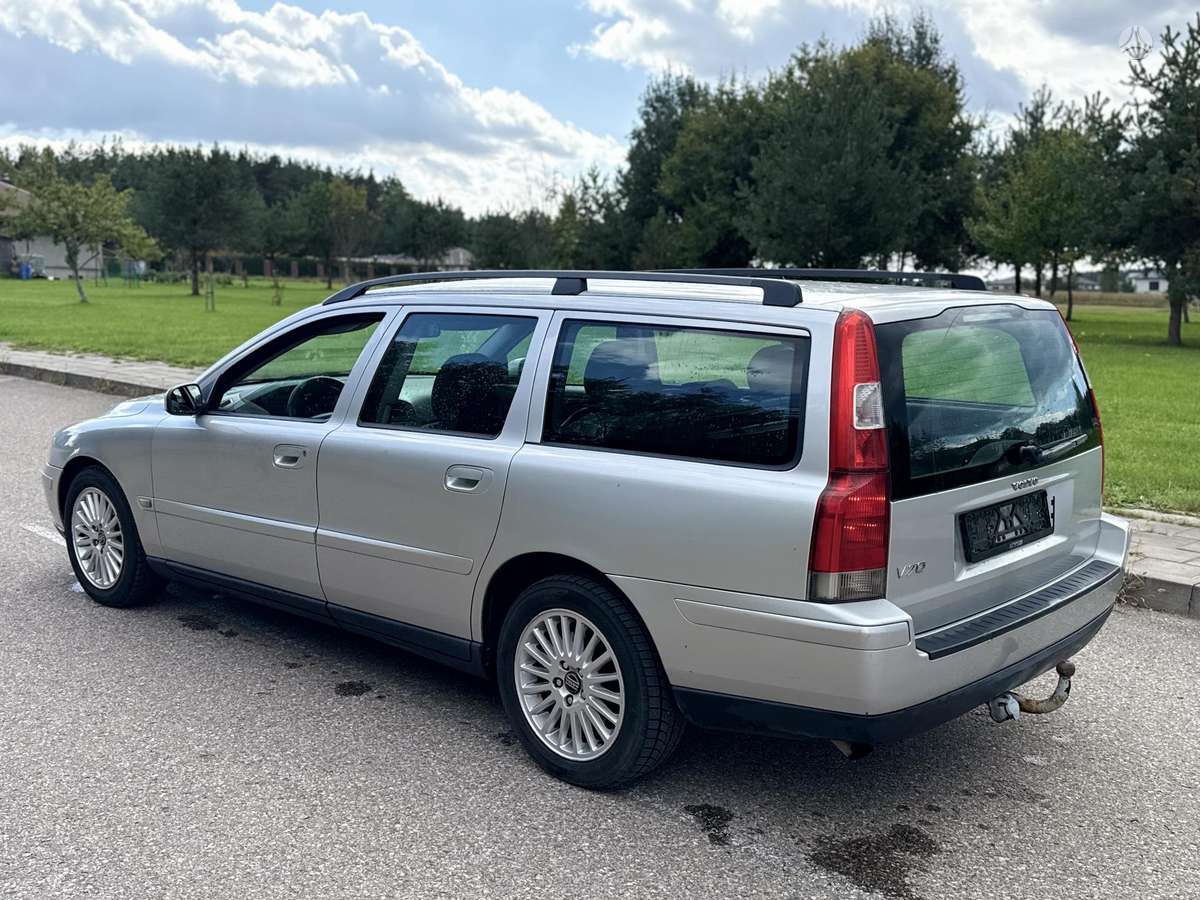 Volvo V70 2006 — photo 7