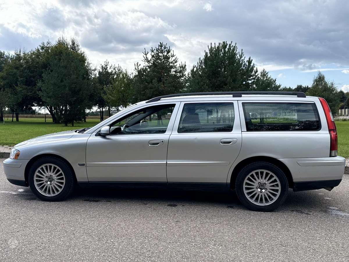 Volvo V70 2006 — photo 8