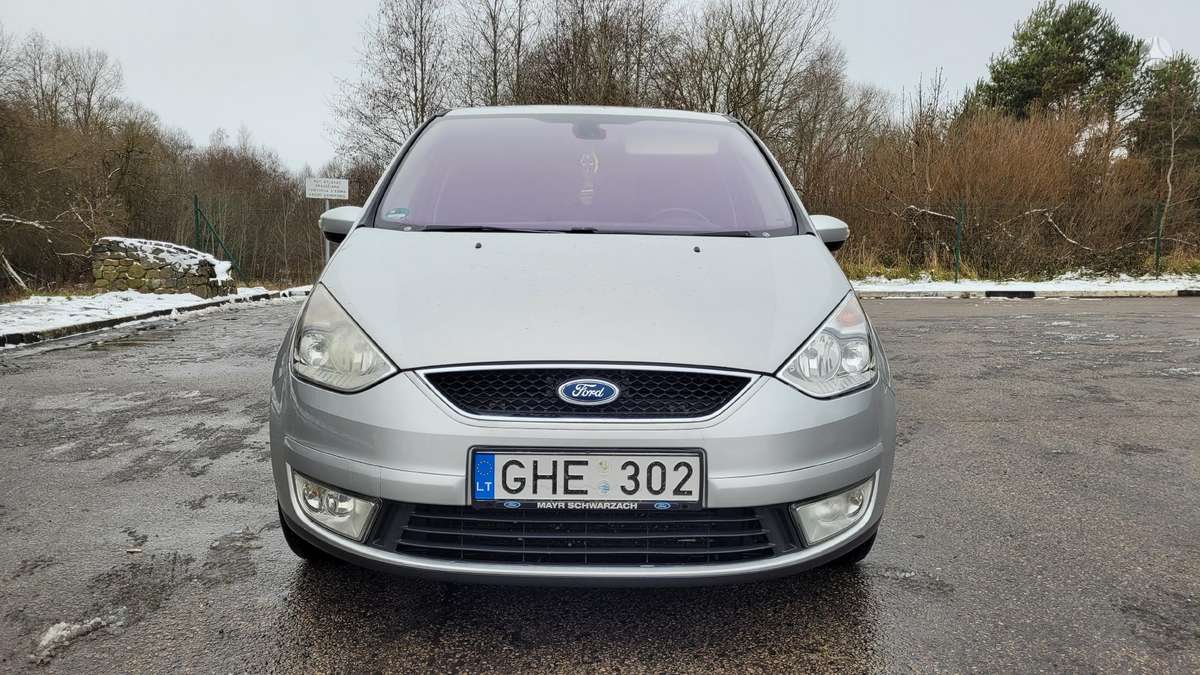Ford Galaxy 2009 — photo 7