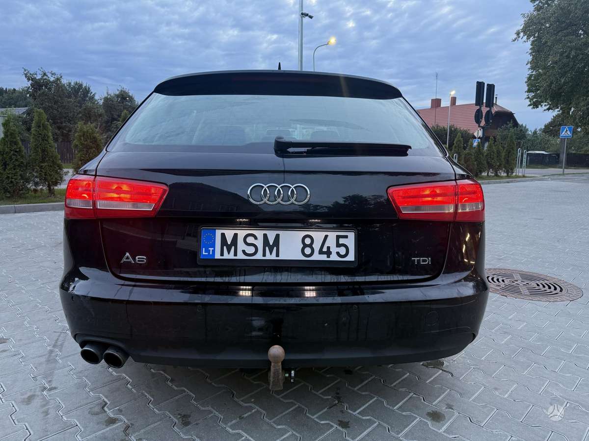 Audi A6 2011 — photo 11