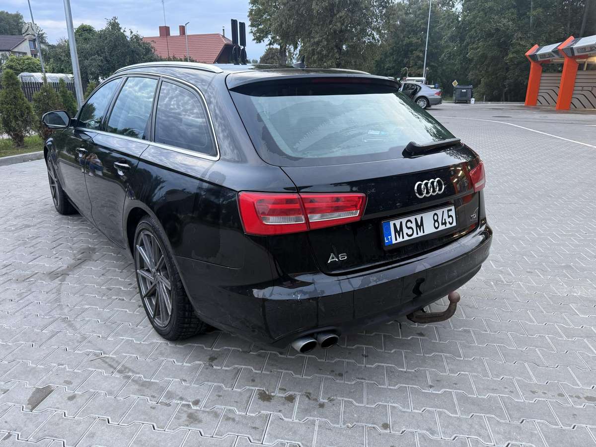 Audi A6 2011 — photo 14
