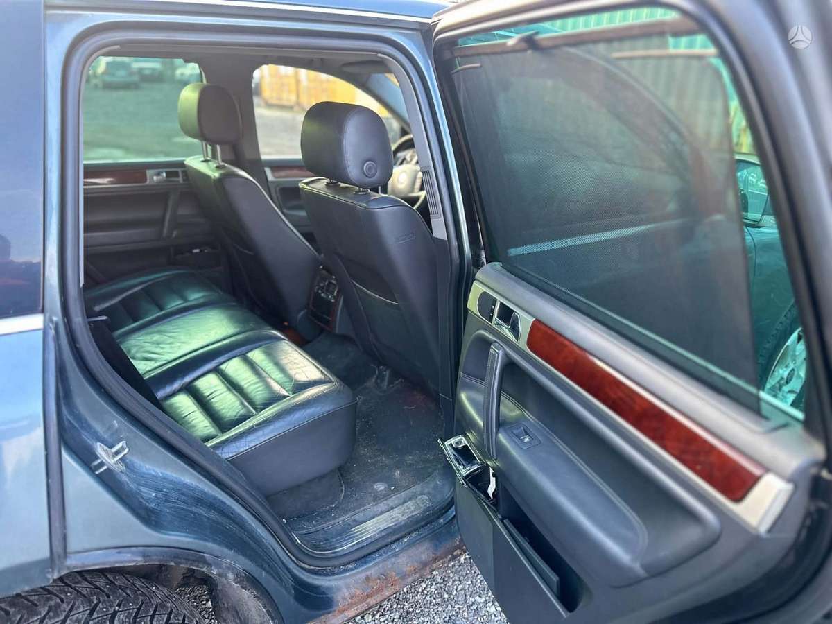 Volkswagen Touareg 2005 — photo 5
