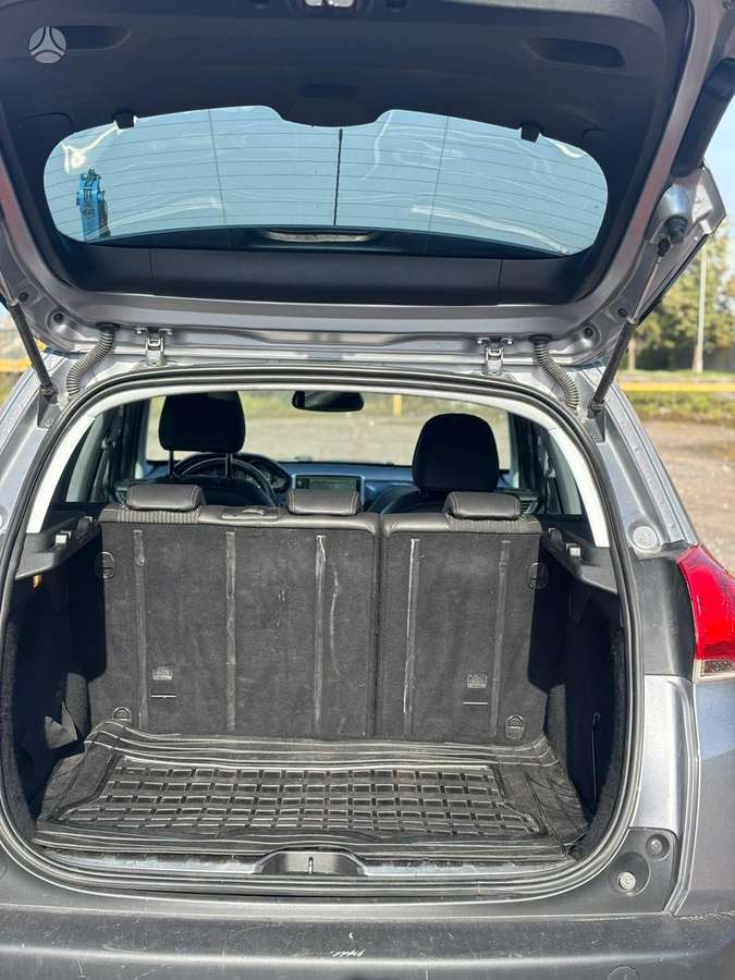 Peugeot 2008 2013 — двигун 1200 cm³, 82 HP (60kW)
