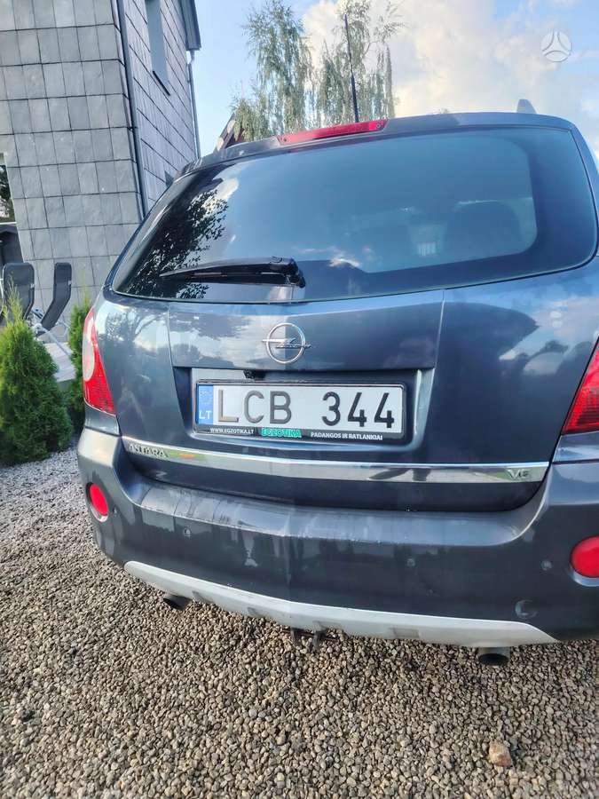 Opel Antara 2007 — салон
