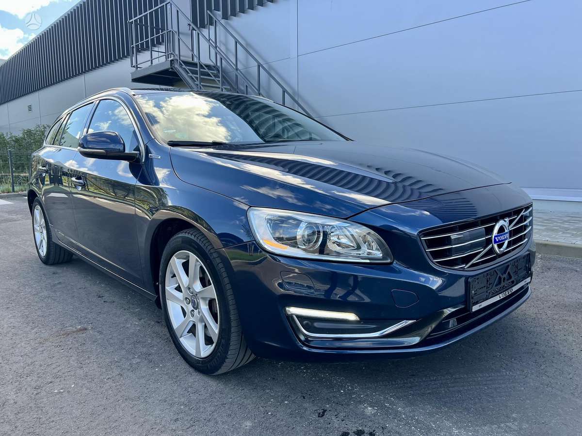 Volvo V60 2014 — photo 7