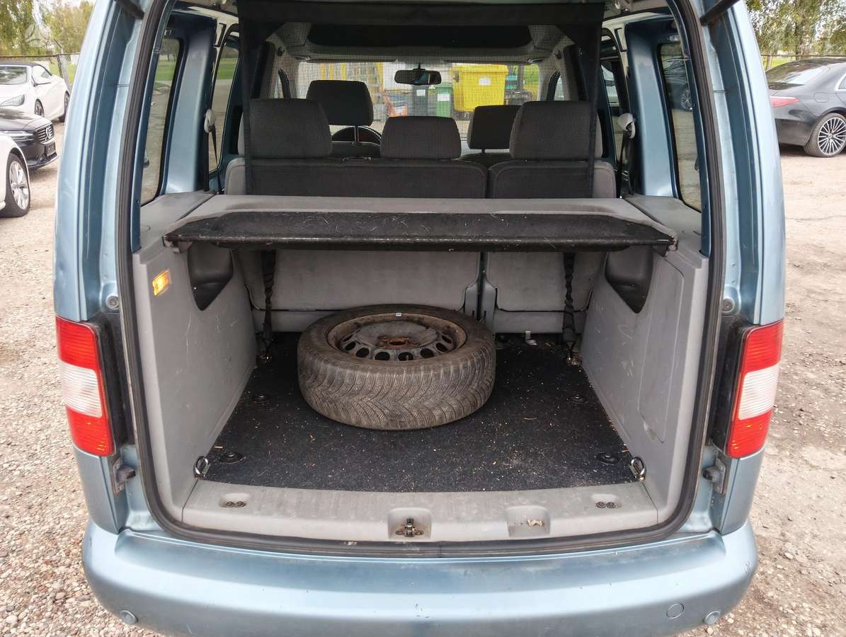 Volkswagen Caddy 2008 — photo 10