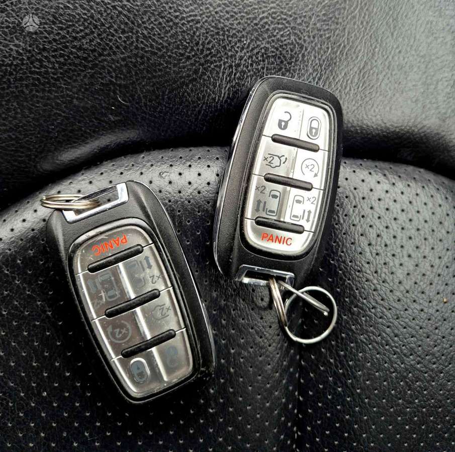 Mercedes-Benz GLK220 2010 — photo 20