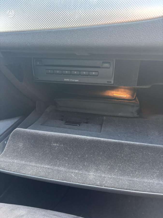 Audi A6 2012 — photo 14