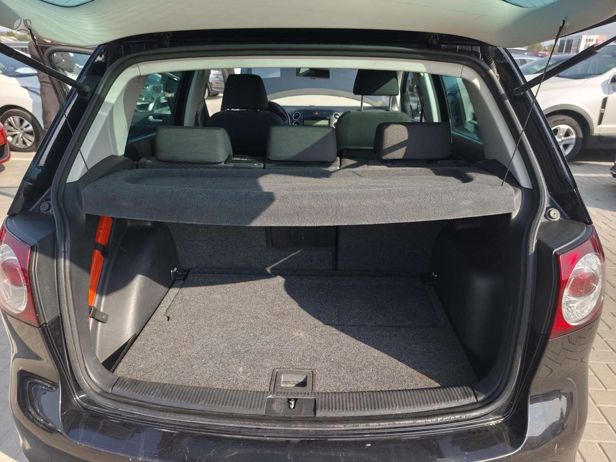 Volkswagen Golf 2010 — photo 15