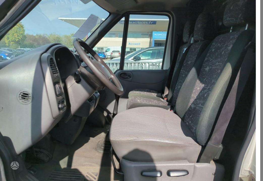 Ford Transit 2006 — photo 6