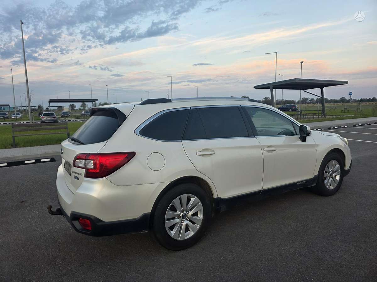 Subaru Outback 2015 — фото 10