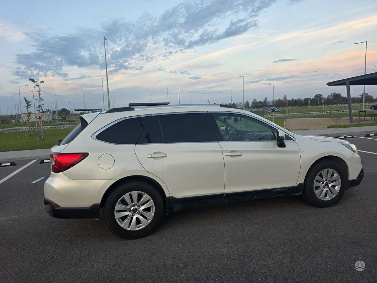 Subaru Outback 2015 — фото 11