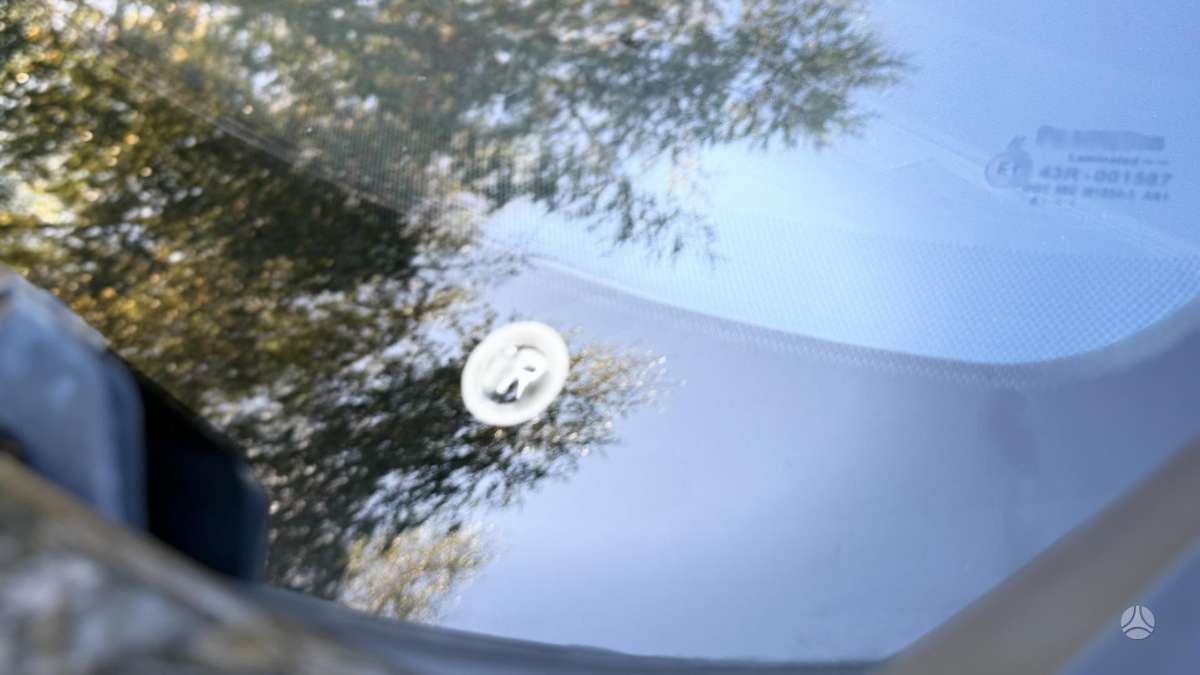 Ford Galaxy 2013 — photo 14