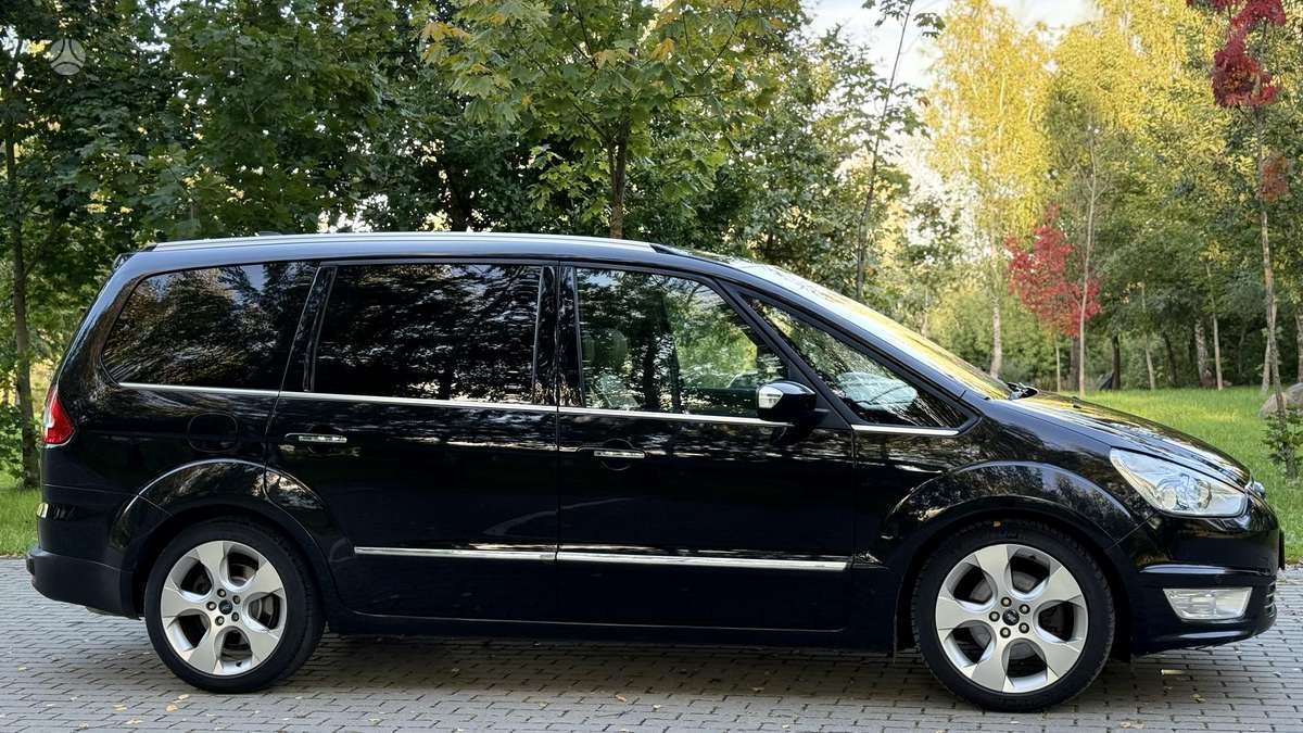 Ford Galaxy 2013 — engine 2179 cm³, 200 HP (147kW)